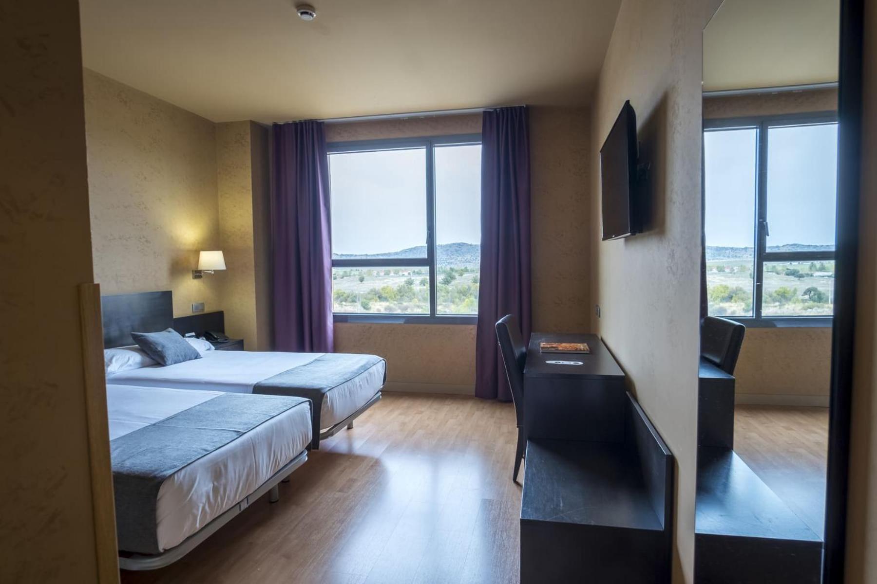 Hotel Alda El Espinar Esterno foto